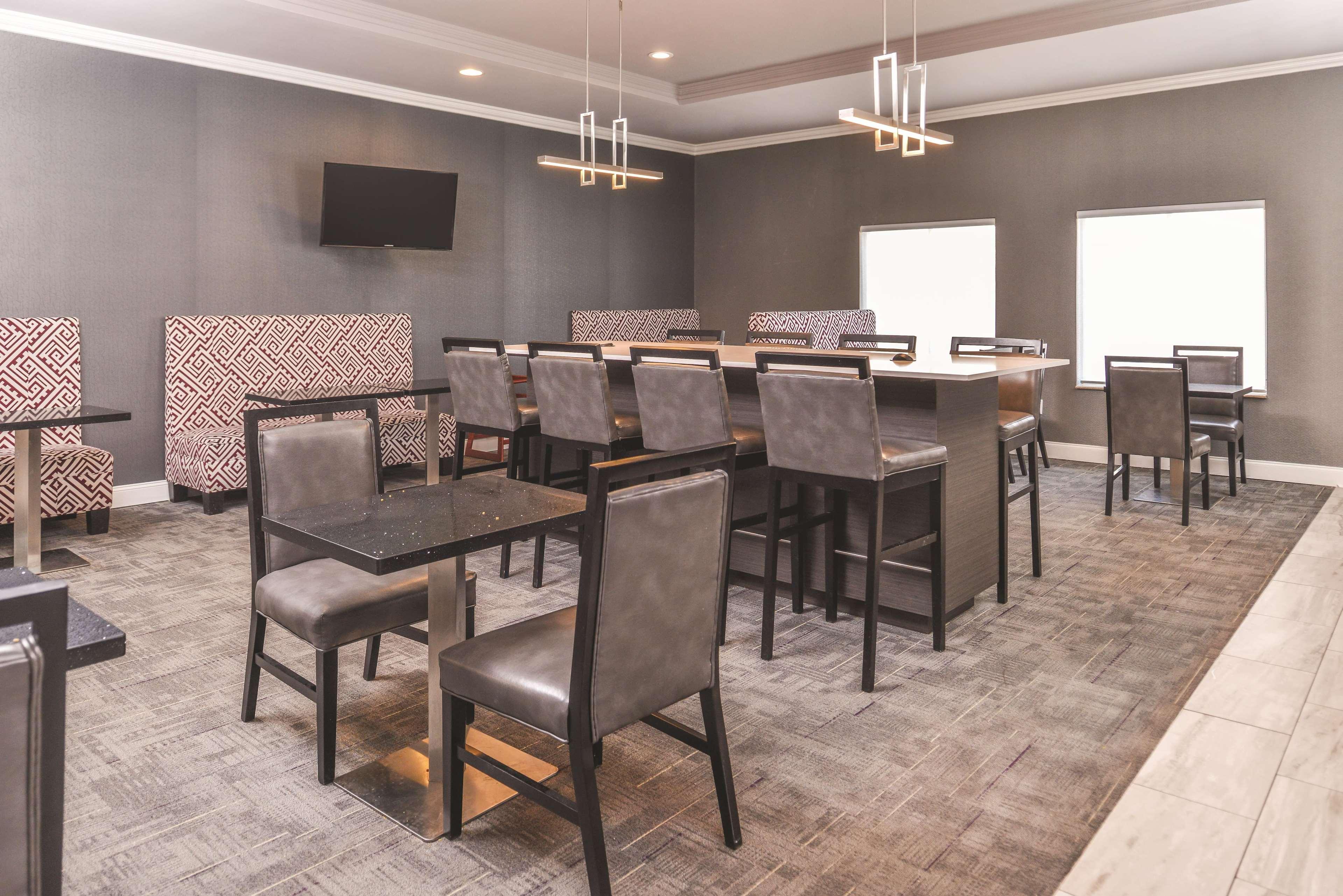 La Quinta By Wyndham Abilene Mall Bagian luar foto