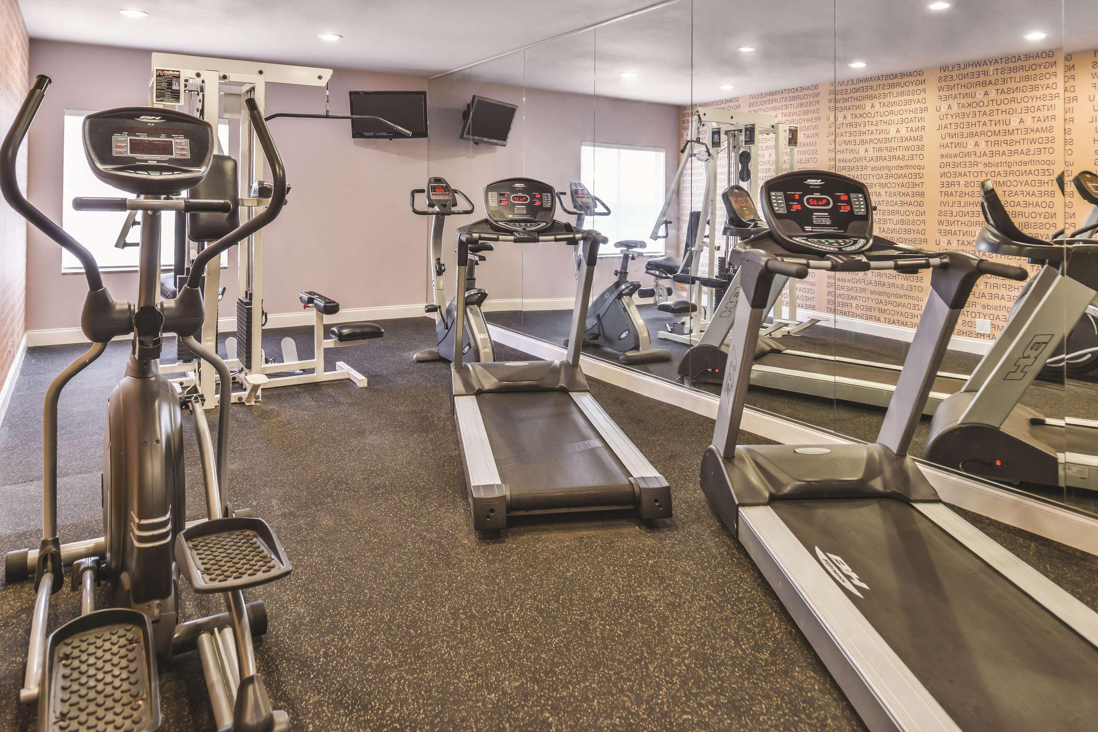 La Quinta By Wyndham Abilene Mall Bagian luar foto