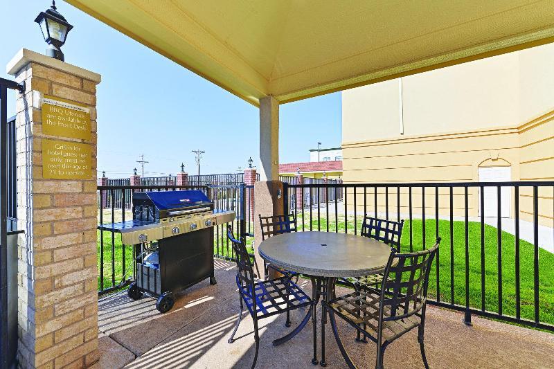 La Quinta By Wyndham Abilene Mall Bagian luar foto