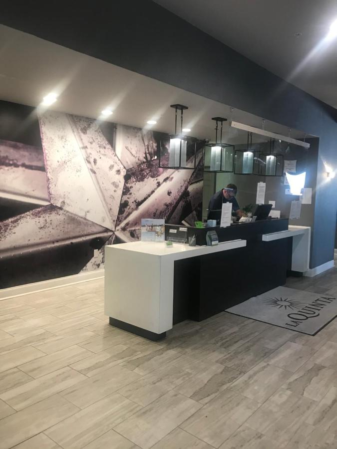 La Quinta By Wyndham Abilene Mall Bagian luar foto