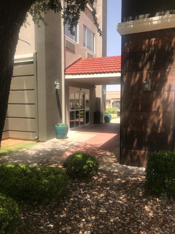 La Quinta By Wyndham Abilene Mall Bagian luar foto